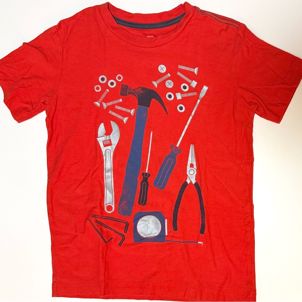 Tea Collection Red Tool Graphic Short Sleeve Tee - Werkzeug